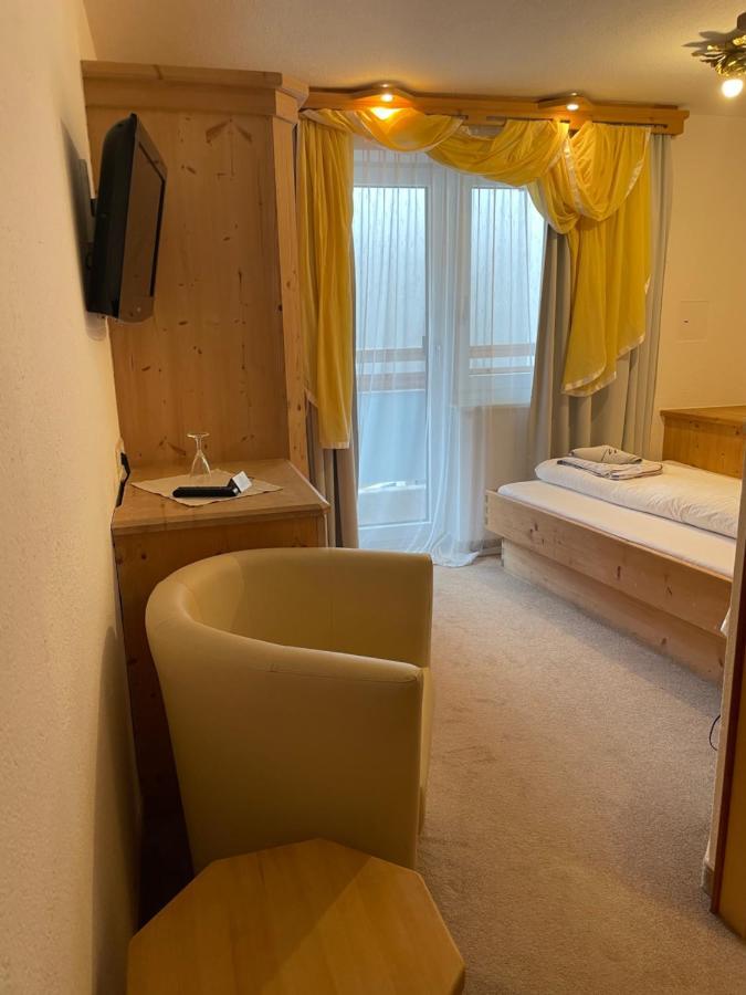 Hotel Grieserin サンクト・アントン・アム・アールベルク エクステリア 写真